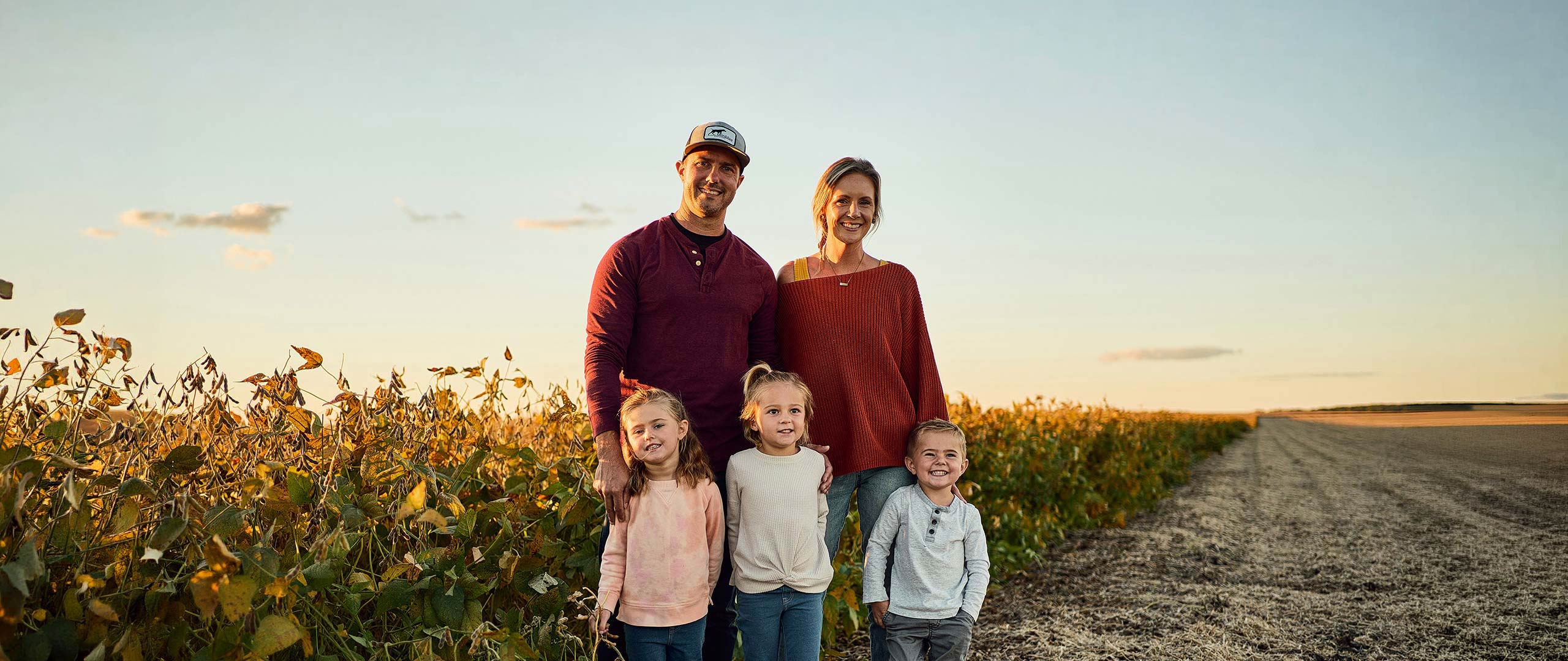 Photo of a member family of Illinois Farm Families